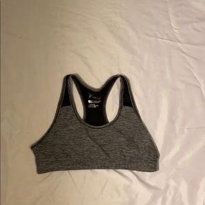 Old Navy Active Sports Bra